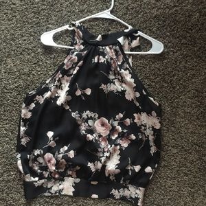 [ fashion magazine ] Floral blouse